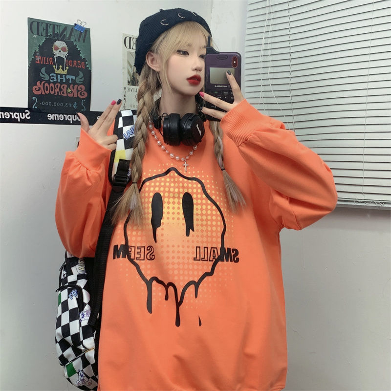 China-fashion women's long-sleeved T-shirt wearing spring and autumn hip-hop bottom shirt Korean version loose student shirt