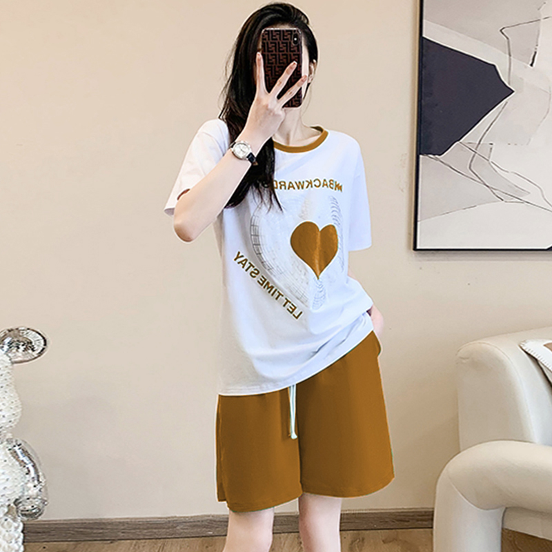 Casual sports suit female 2023 summer loose large size fashion Korean version short-sleeved shorts foreign style running two-piece suit