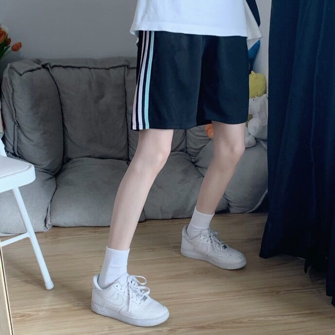 Korean trendy women's sports shorts loose and slim all-match wide feet