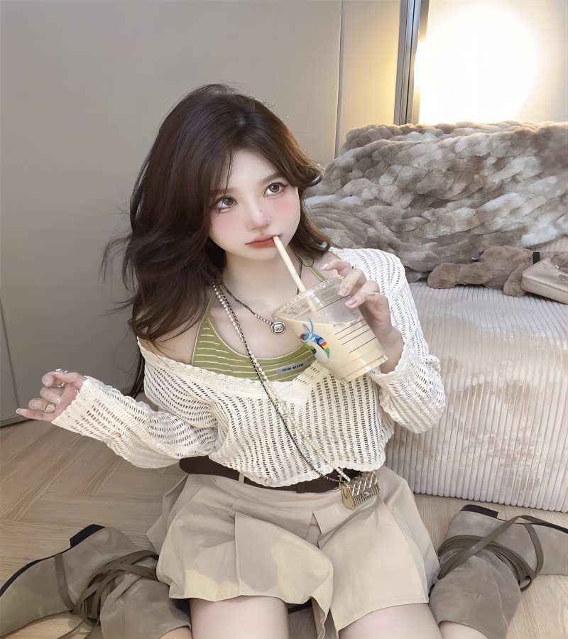 Hollow long-sleeved knitted sunscreen blouse women's summer unique design sense camisole top two-piece set