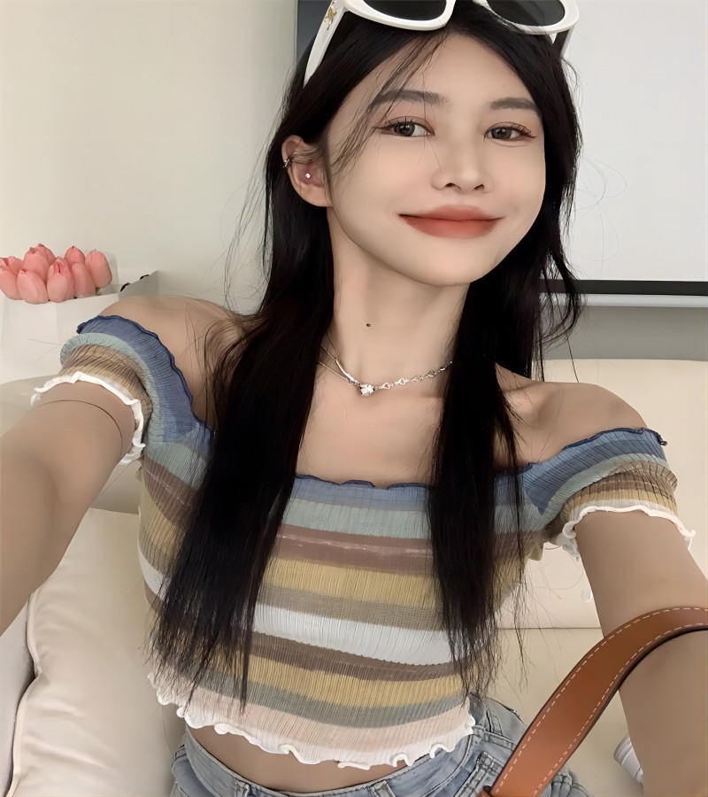 Color striped short-sleeved sweater women's summer design sense niche one-shoulder babes slim-fit short off-shoulder top