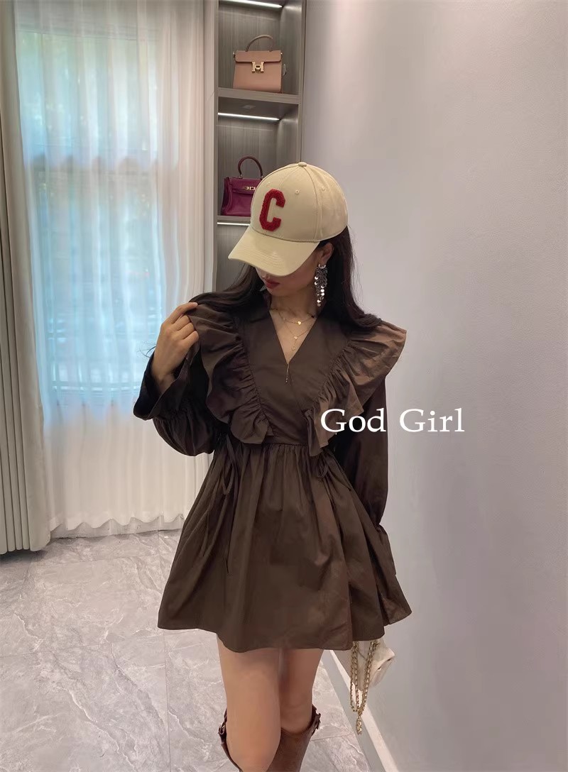 Korean Chic early spring retro V-neck cross ruffle lace-up waist bell sleeve short petite dress