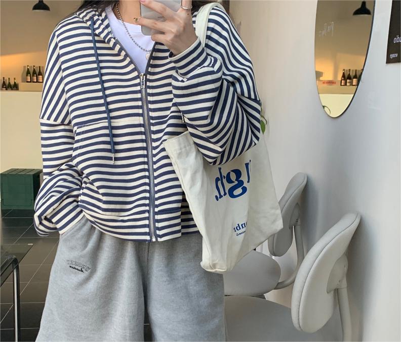 New fashionable Korean style women's loose and slim striped design long-sleeved jacket versatile sports jacket