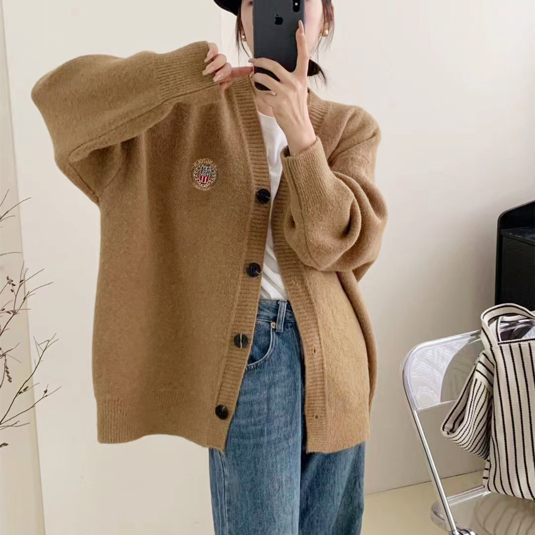 Korean style simple badge embroidered knitted cardigan for women 2023 autumn and winter new loose and versatile solid color sweater jacket trendy