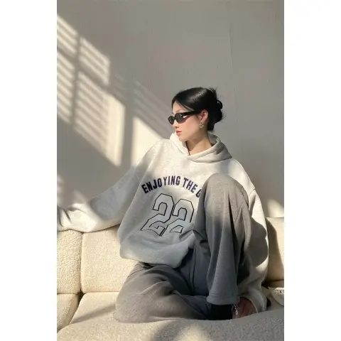 Autumn and winter hooded sweatshirt for women Korean style loose long sleeve top for women