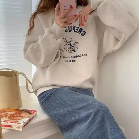 Autumn and winter round neck sweatshirt for women Korean style loose long sleeve top for women