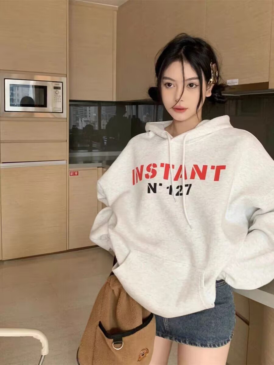 Autumn and winter hooded sweatshirt for women Korean style loose long sleeve top for women